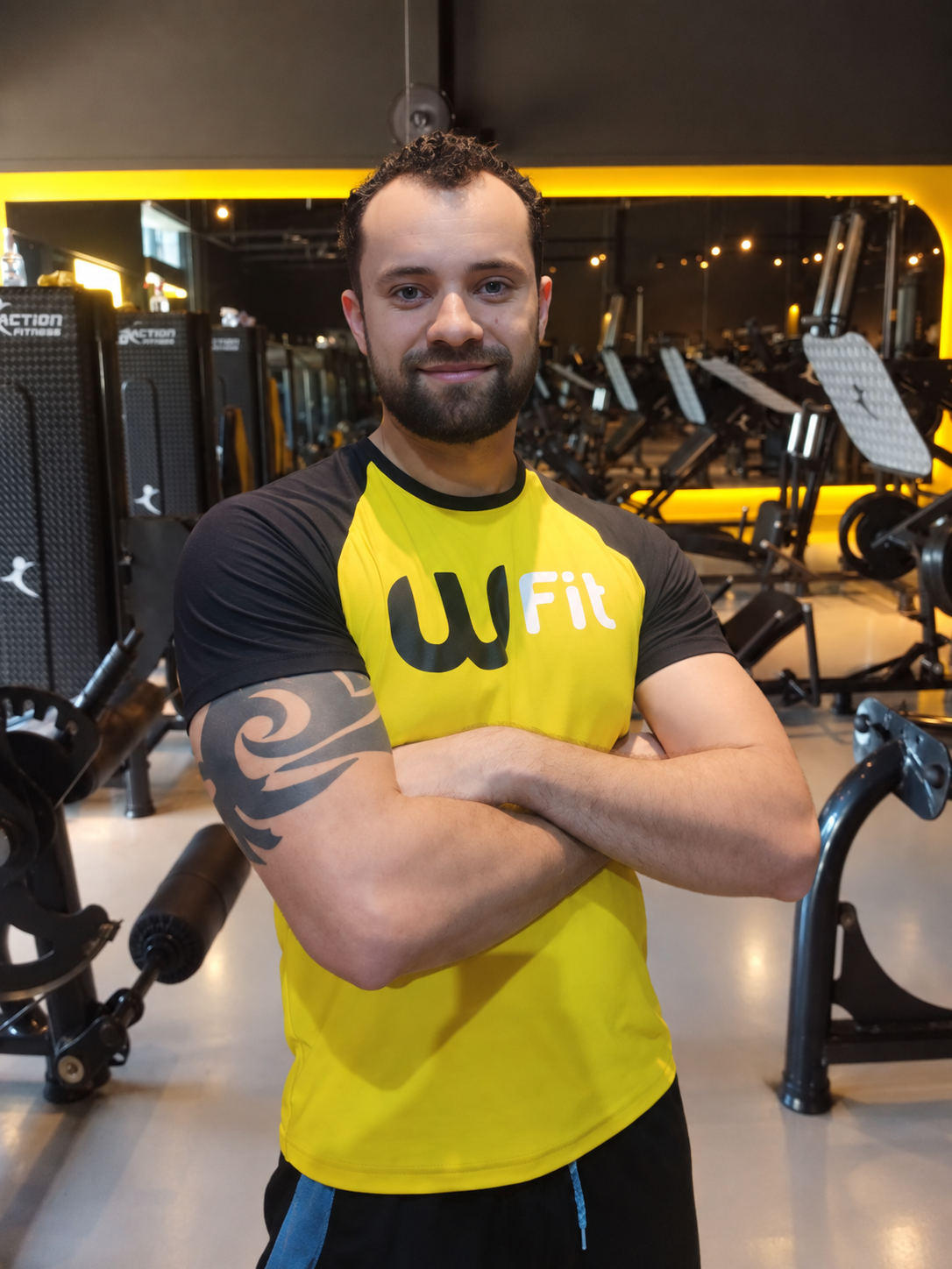 Prof. Yagho Diniz Pereira, Instrutor de Musculação e de aulas coletivas (RitBox) da WFit